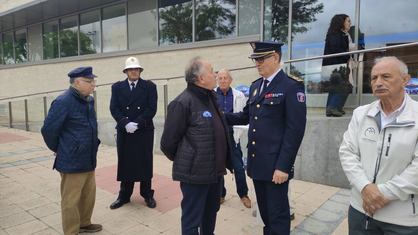 Así ha sido el espectacular rally que ha recorrido Salamanca para homenajear a la Policía Local