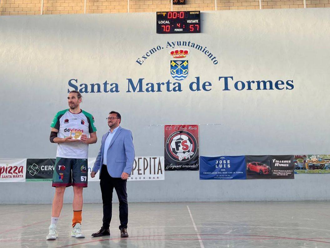 La gran fiesta del baloncesto de Salamanca en Santa Marta