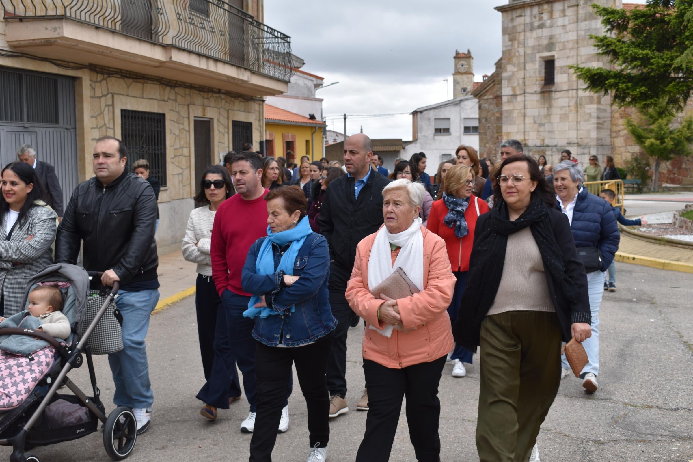 La Virgen de la Peña regresa a su ermita por un día