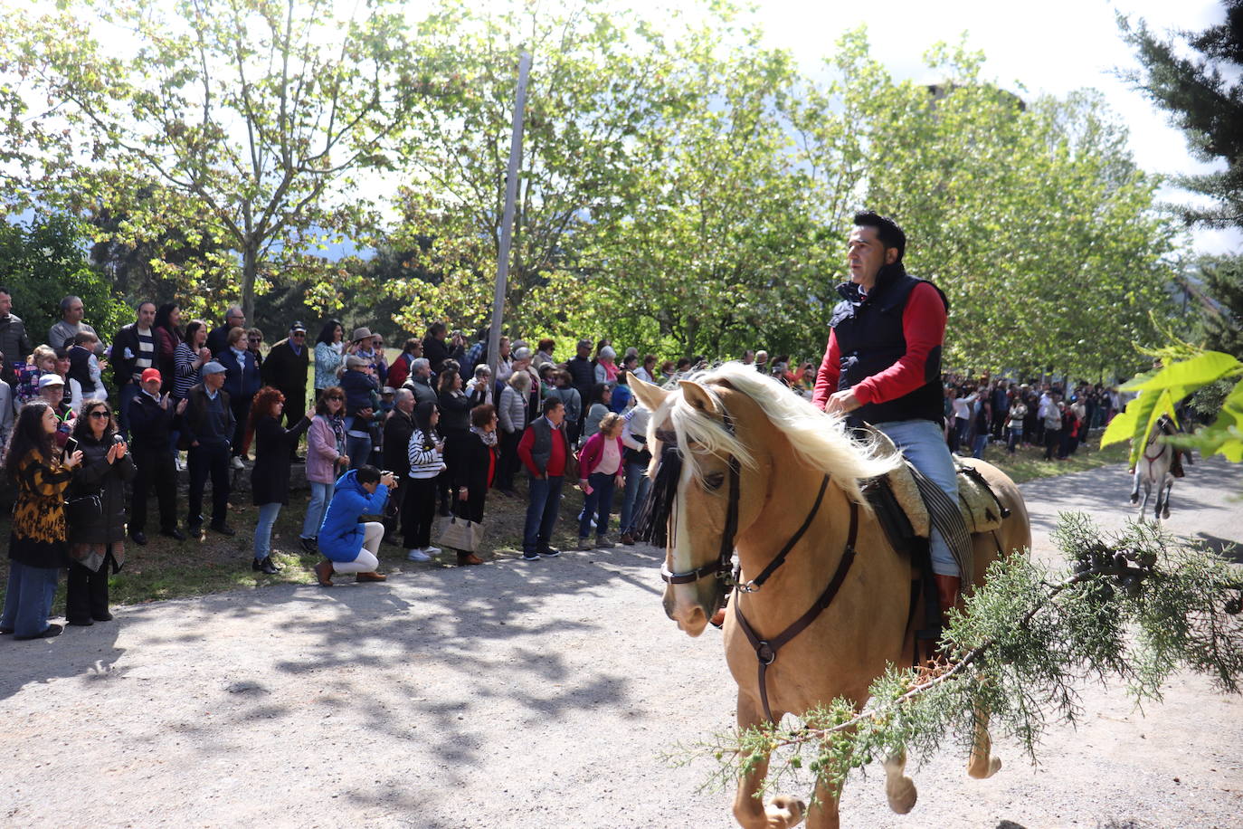 Los paporros llenan El Castañar de Béjar para honrar a la patrona