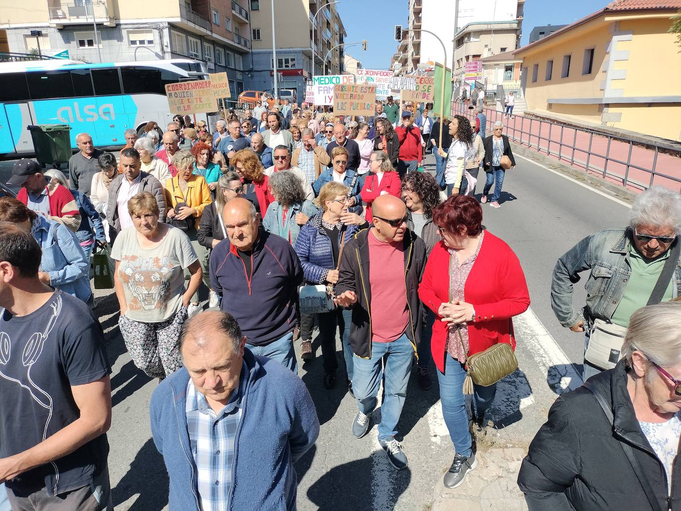 Centenares de personas demandan en Béjar una sanidad rural de calidad