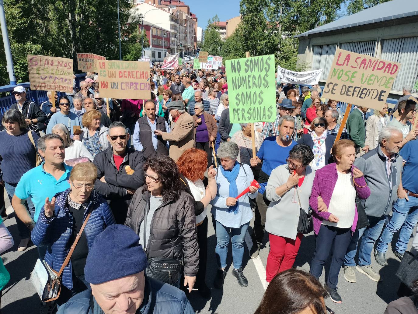 Centenares de personas demandan en Béjar una sanidad rural de calidad