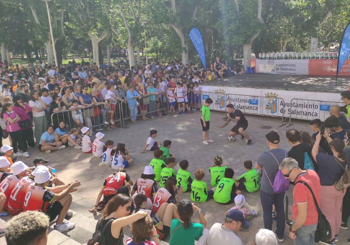 Los más jóvenes disfrutando del freestyle.