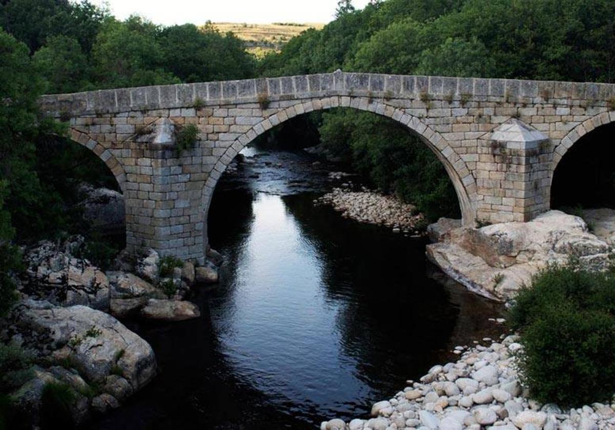 Imagen de la Garganta de los Caballeros.