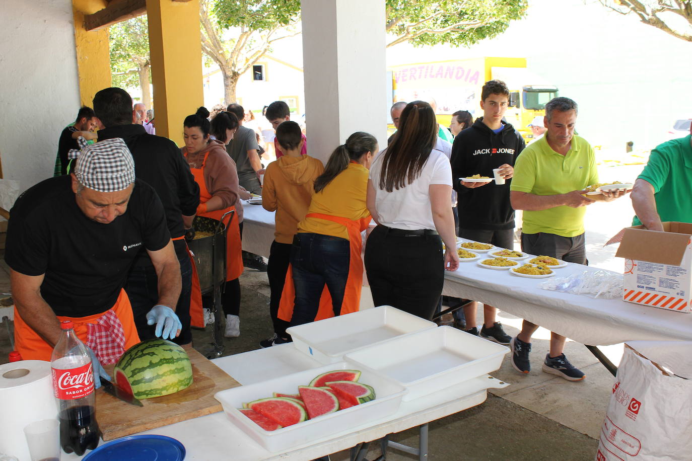 Concentración motera y paellada en Sepulcro Hilario