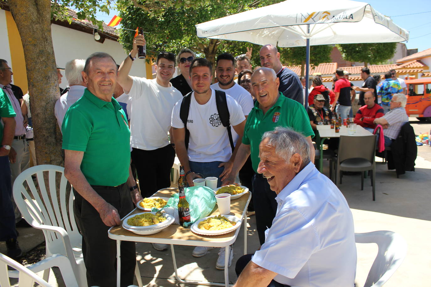 Concentración motera y paellada en Sepulcro Hilario