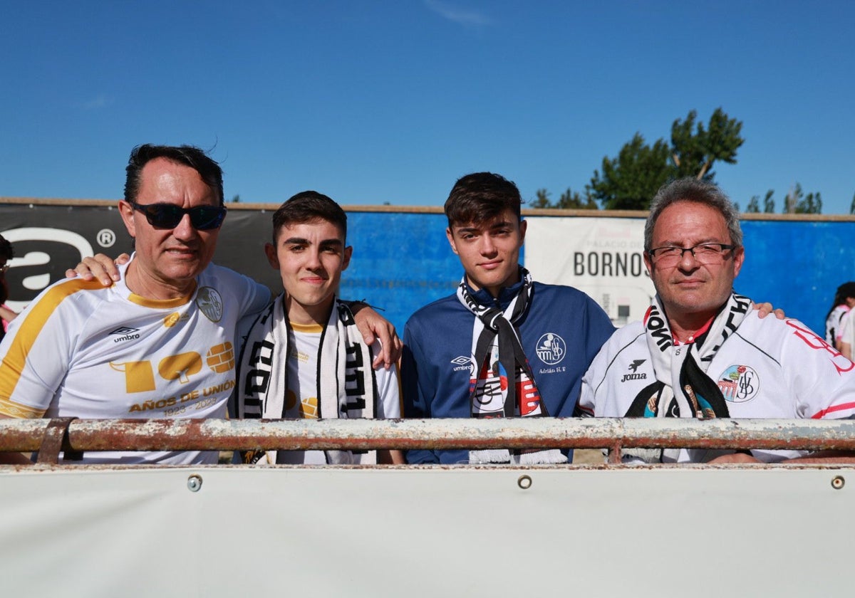 Búscate en la grada de Las Salinas en el partido del Salamanca UDS contra el Atlético Tordesillas