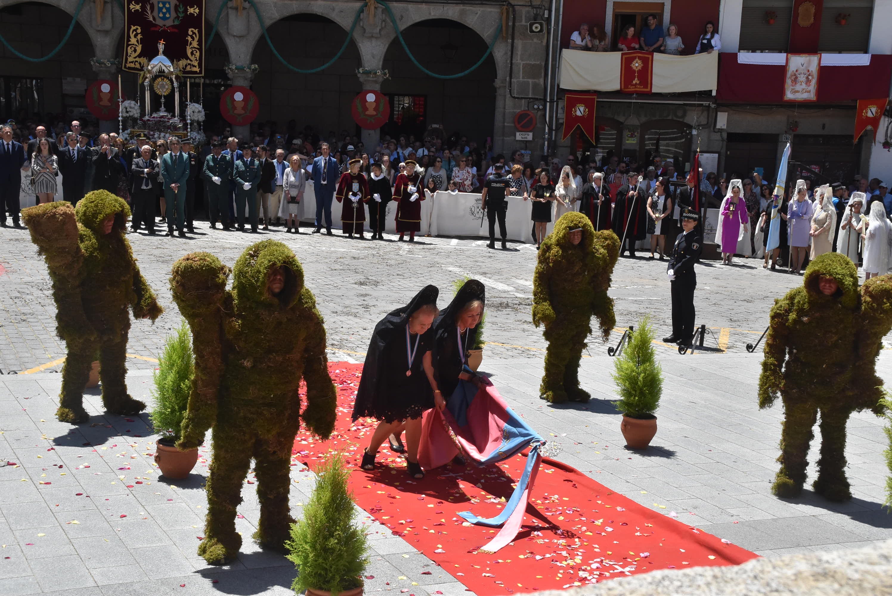 Béjar brilla en el quinto aniversario de su Corpus más internacional