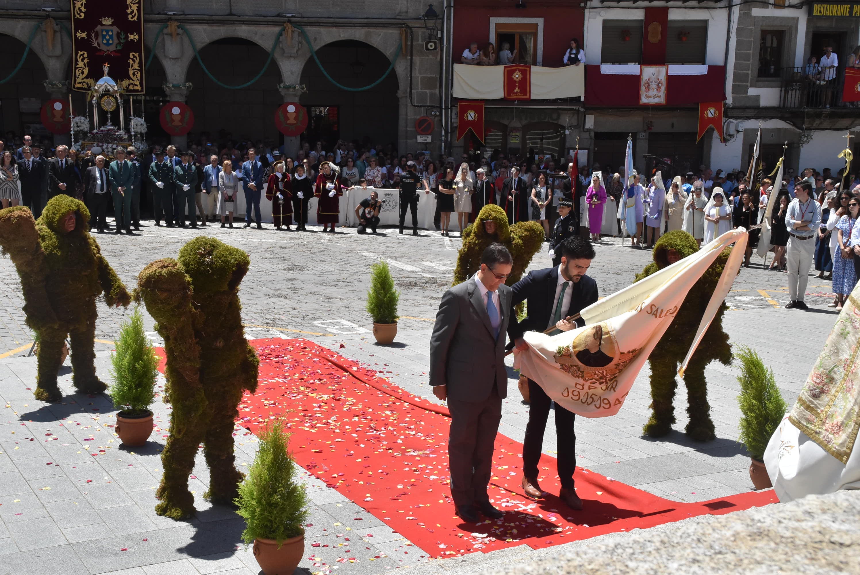 Béjar brilla en el quinto aniversario de su Corpus más internacional