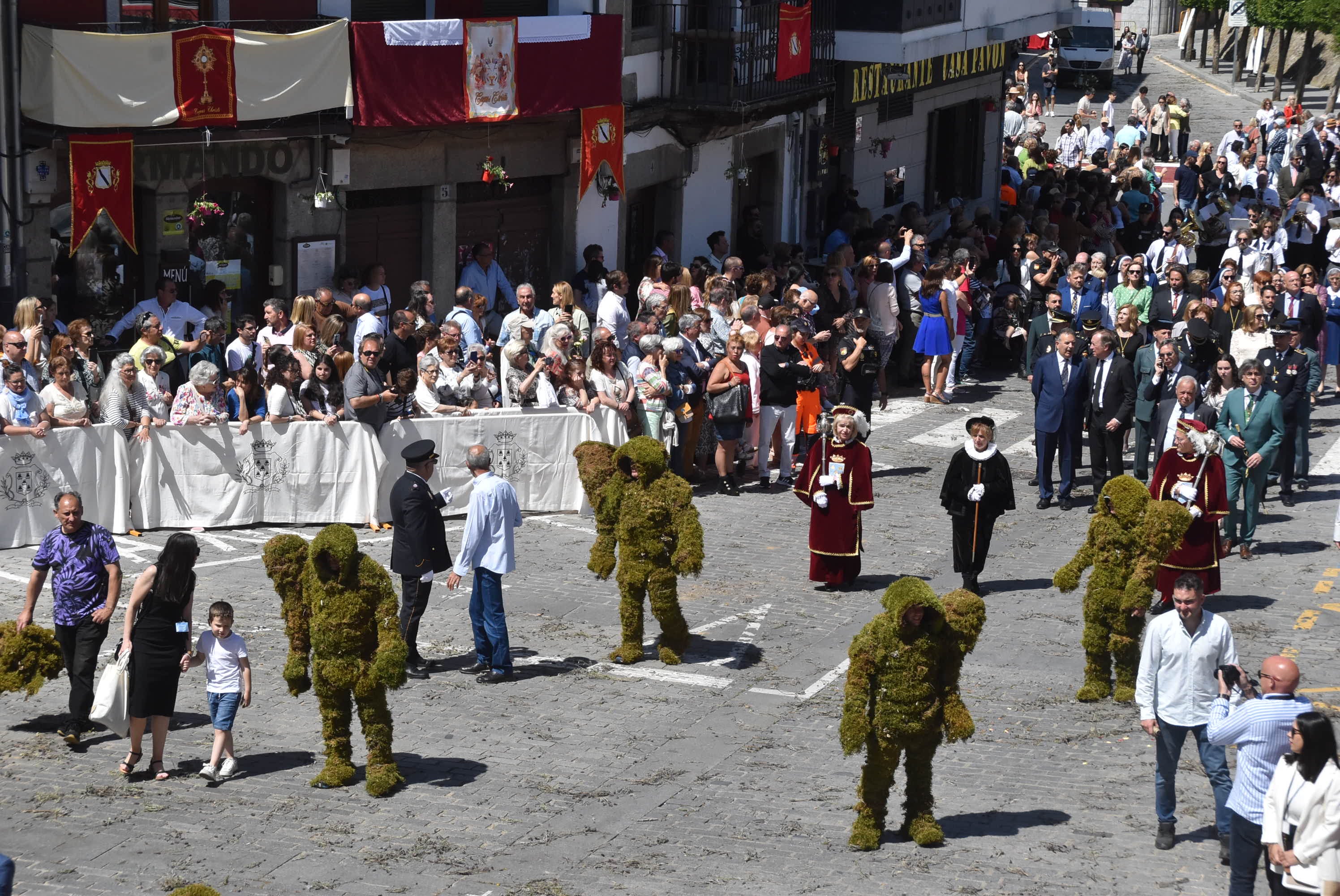 Béjar brilla en el quinto aniversario de su Corpus más internacional