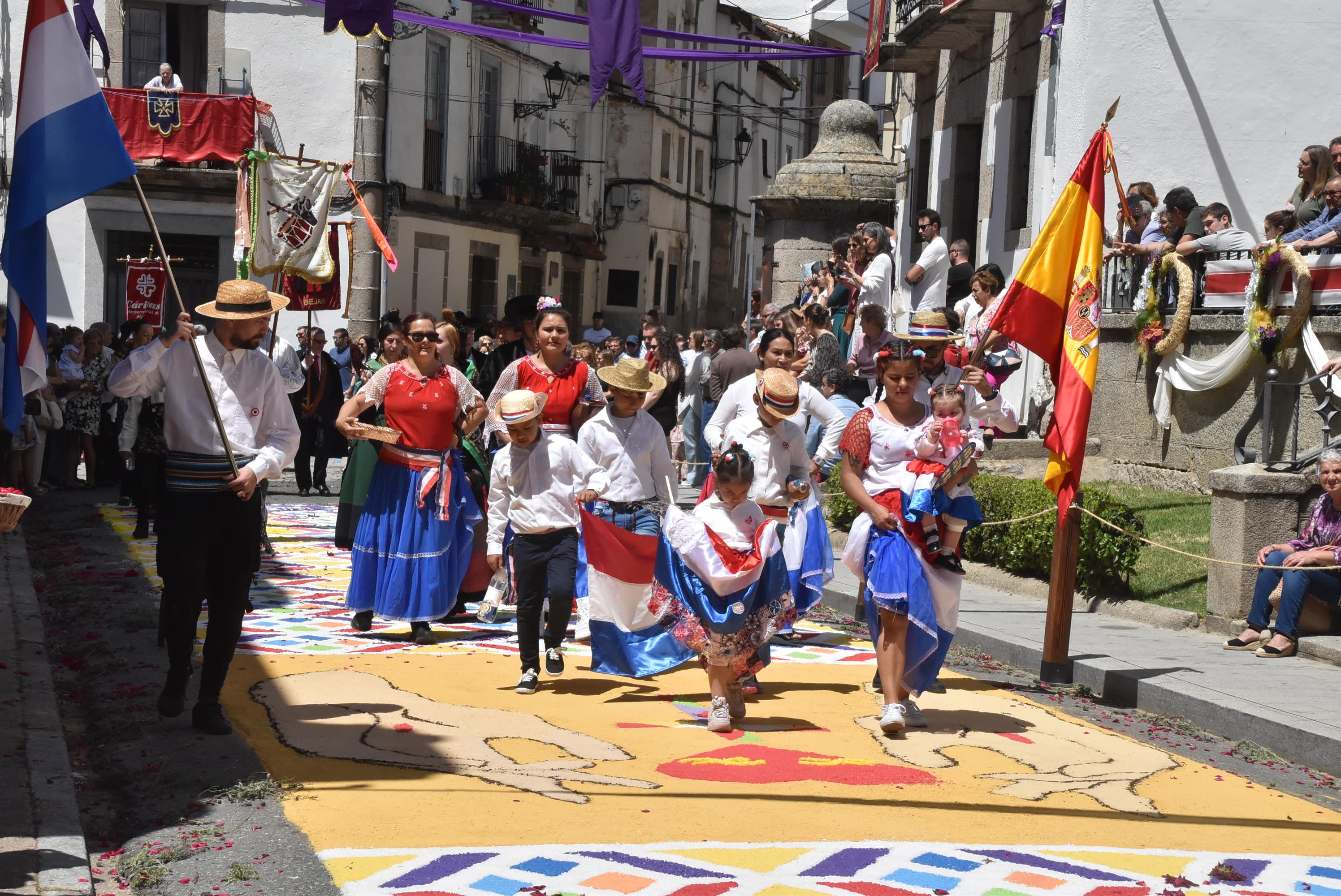 Béjar brilla en el quinto aniversario de su Corpus más internacional