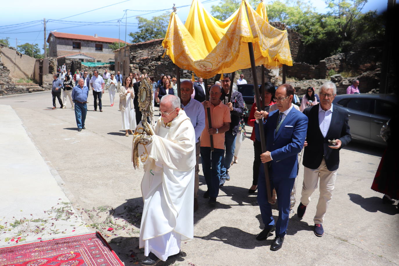 Solemne celebración del día del Señor en Salvatierra de Tormes