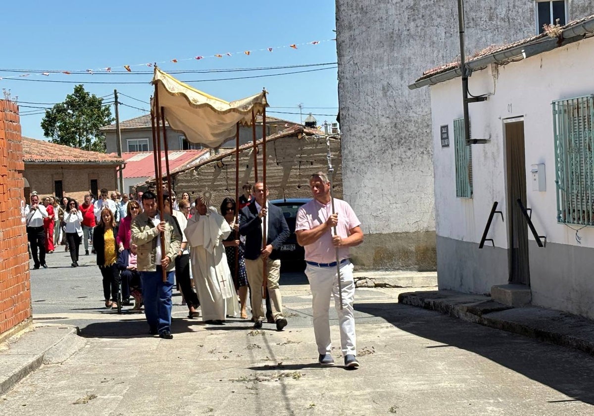 Las imágenes de la procesión de los altares de Peñarandilla
