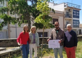 Ediles de la Corporación albense y técnico de Medio Ambiente.