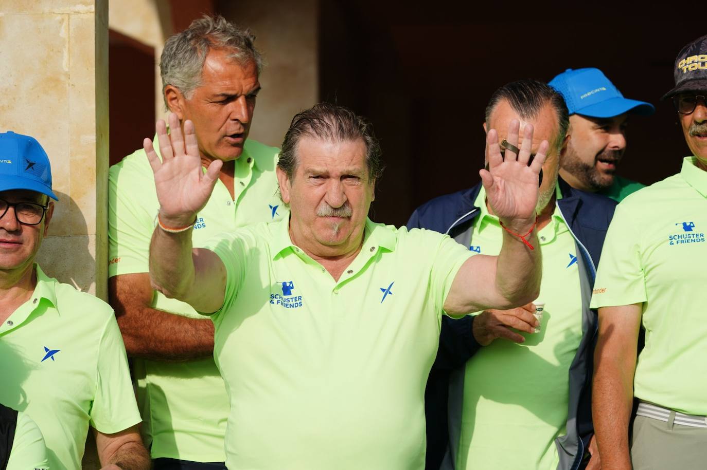 Lluvia de famosos en el campo de golf de La Valmuza
