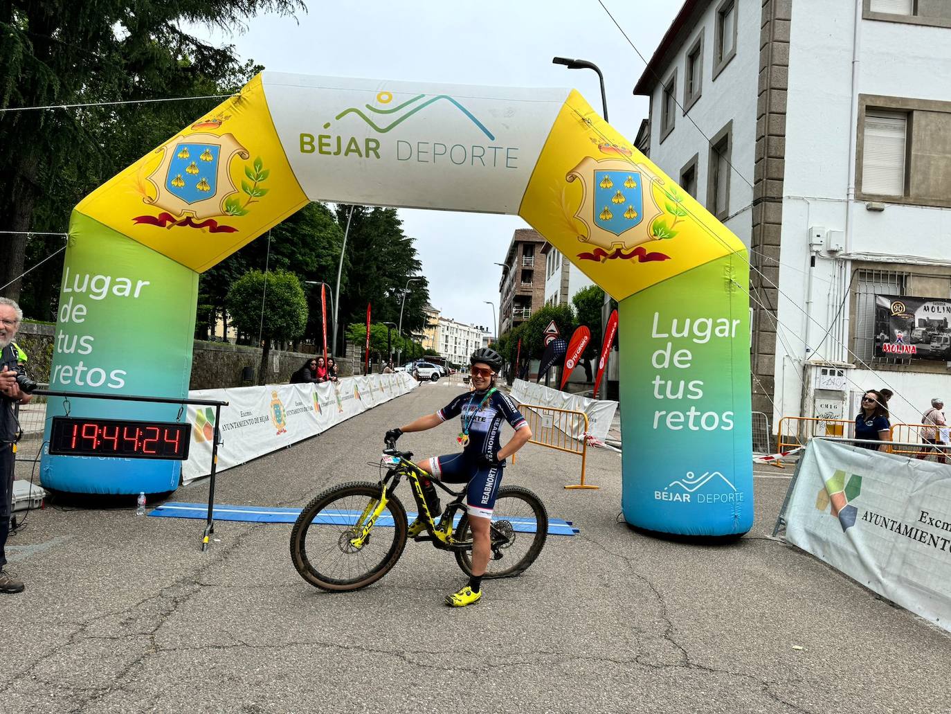 La Ruta Vetona llena de actividad los senderos de Béjar y comarca