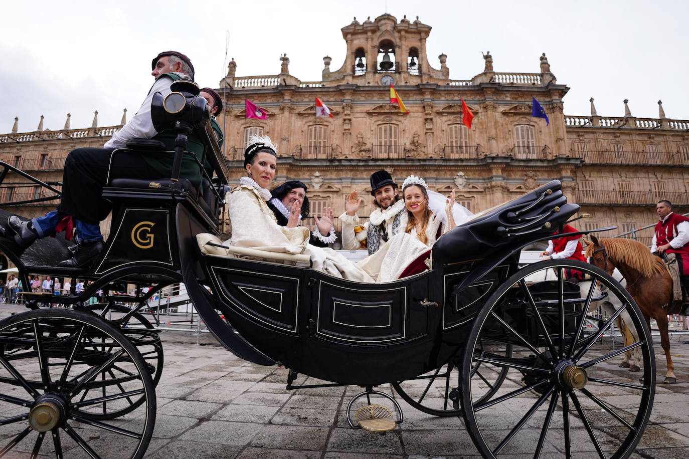 Así vive Salamanca el desfile del IV Festival Siglo de Oro