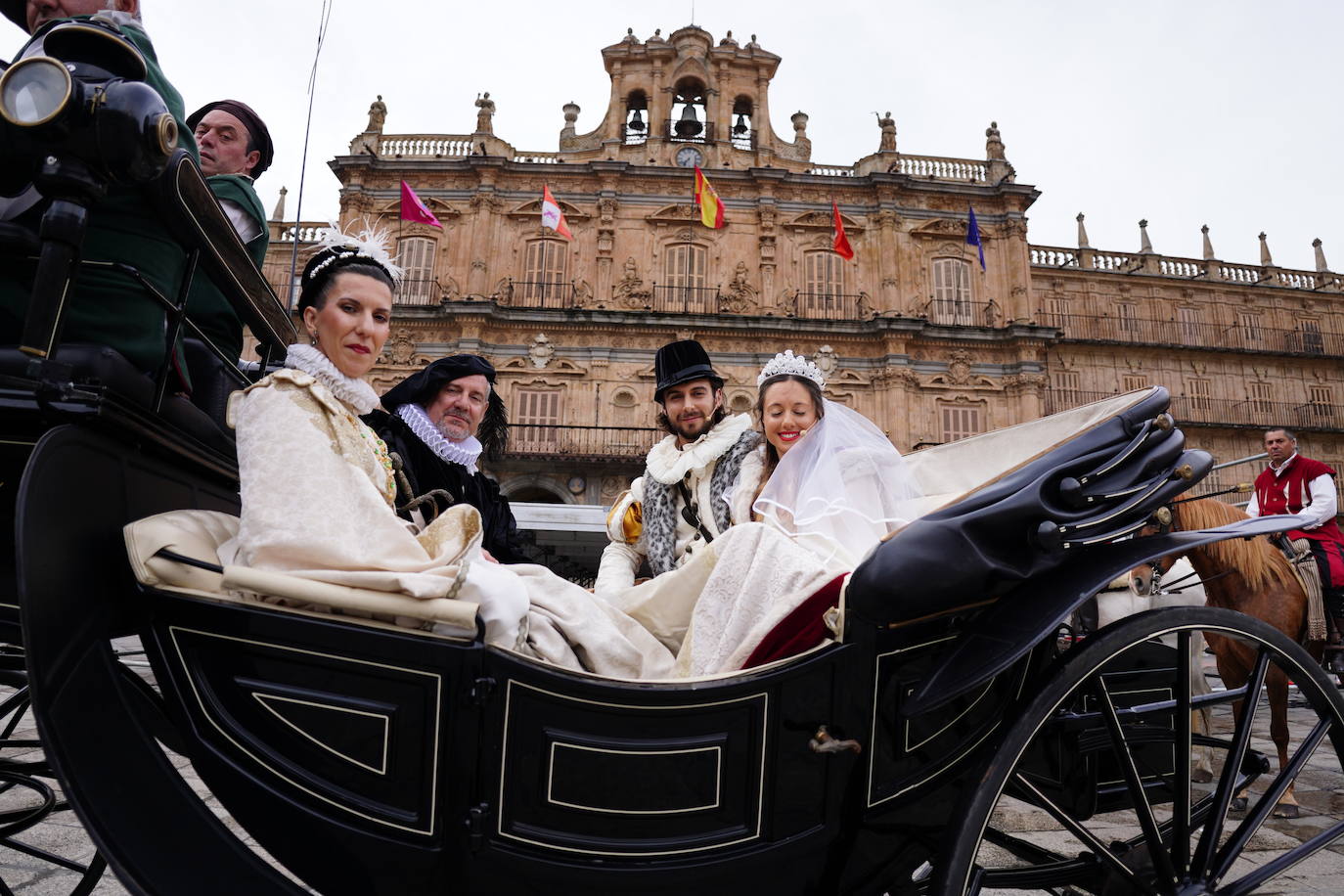 Así vive Salamanca el desfile del IV Festival Siglo de Oro