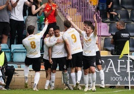 El Salamanca UDS, celebrando un gol en las semifinales de los playoffs.