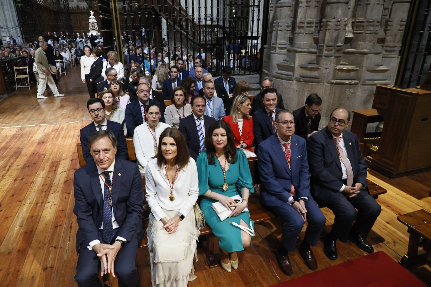 El obispo pide regenerar la vida pública para acabar con una sociedad rota y dividida por el día de San Juan de Sahagún