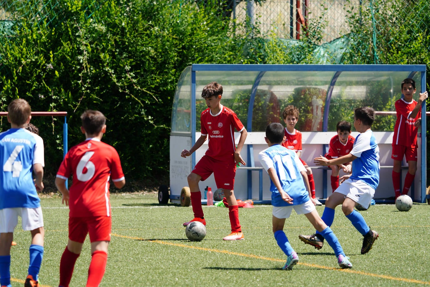 Los salmantinos disfrutan del deporte por San Juan de Sahagún