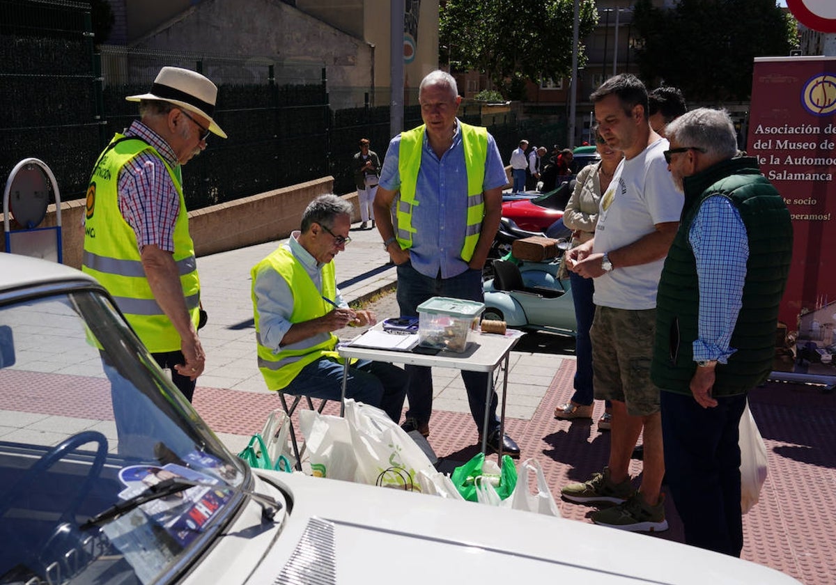 Recaudación en la concentración de coches clásicos de este miércoles.