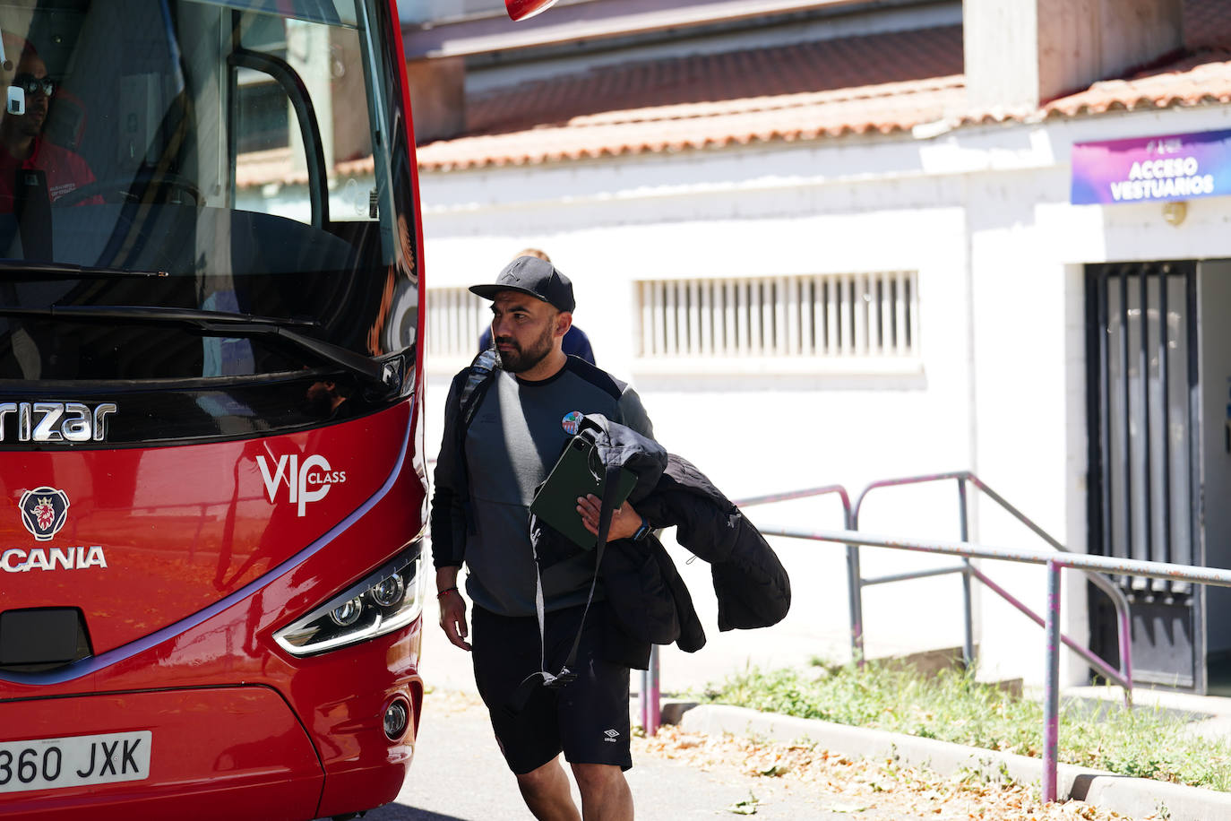 El Salamanca UDS, rumbo a Vigo con Poveda y otros 20 jugadores a bordo