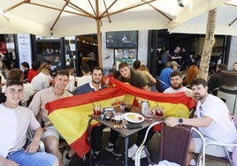 Terrazas llenas en Salamanca para alentar a España: así se animó en el primer partido de la Eurocopa