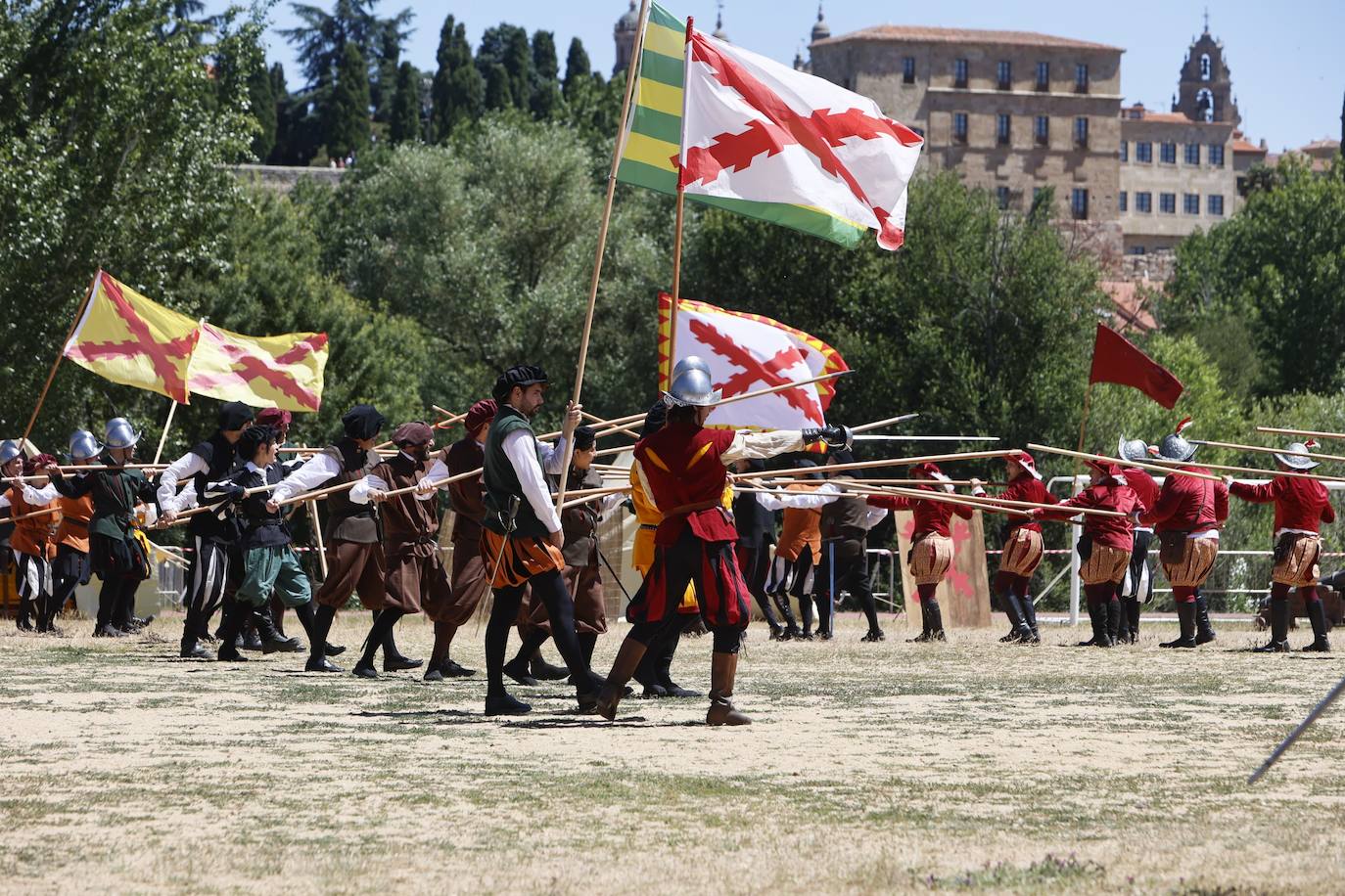 La batalla de los Tercios en el Puente Romano, en imágenes