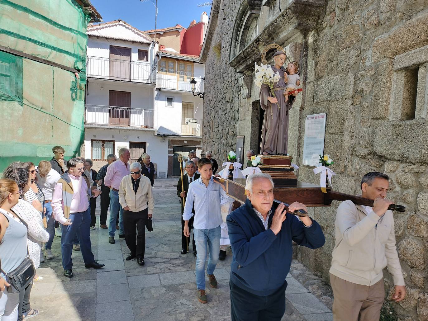 Puerto de Béjar y Valbuena honran a San Antonio