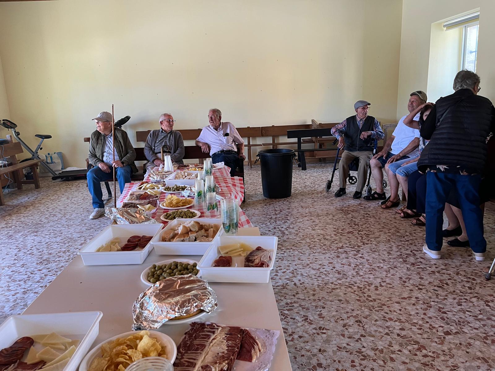 La Cabeza de Béjar estrena parque infantil con fondos de la Diputación