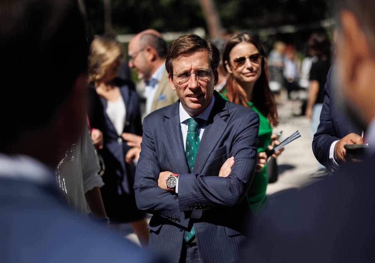 Almeida critica que Cataluña pueda tener una financiación «privilegiada» por el objetivo de Sánchez de seguir en Moncloa