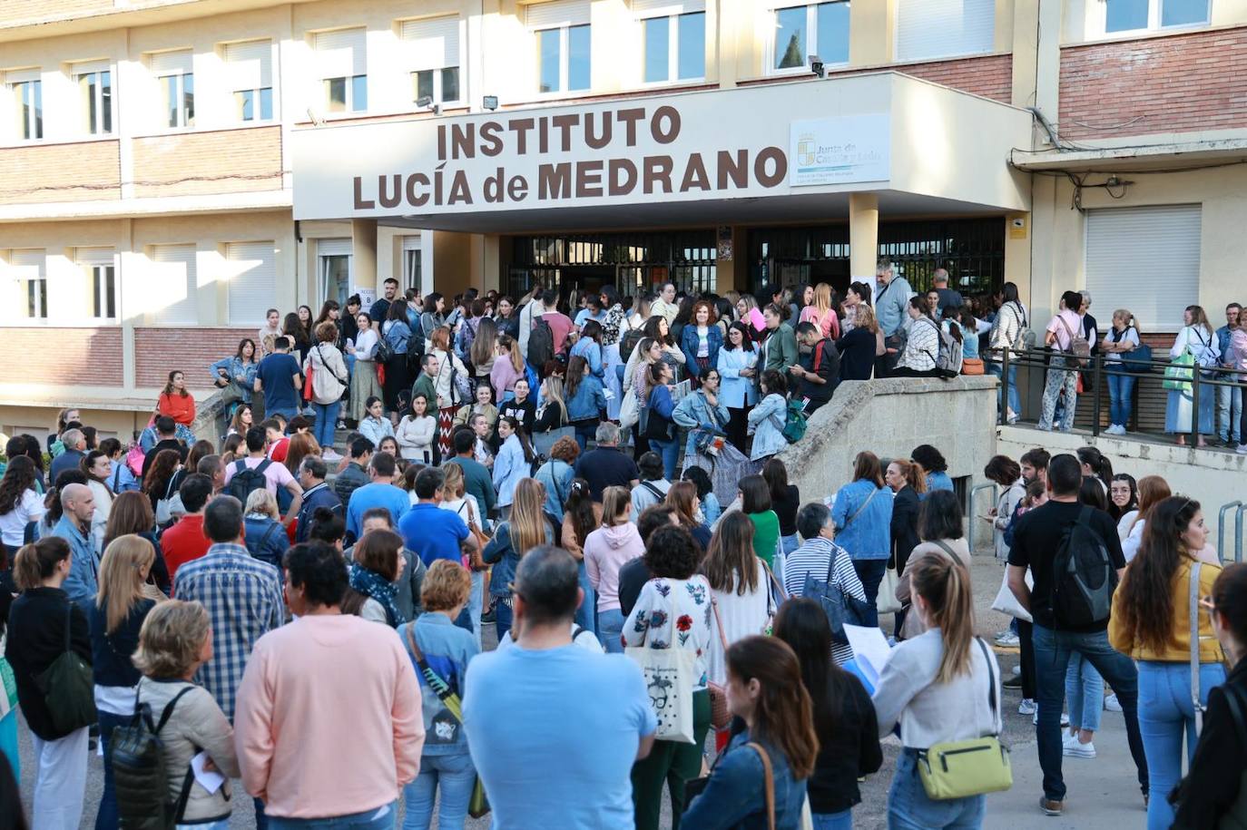 3.600 opositores en Salamanca luchan por conseguir una de las 103 plazas de Infantil