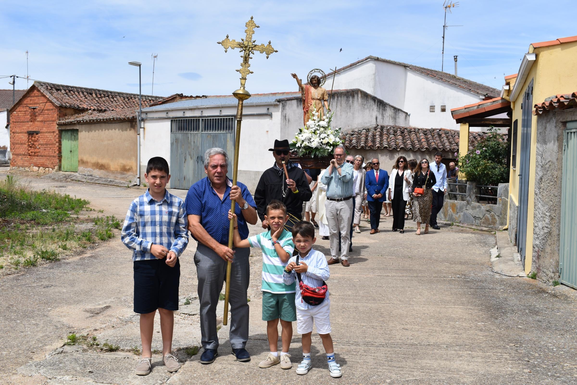 El primer paseo de San Juan Bautista ha sido en Calzada de Don Diego