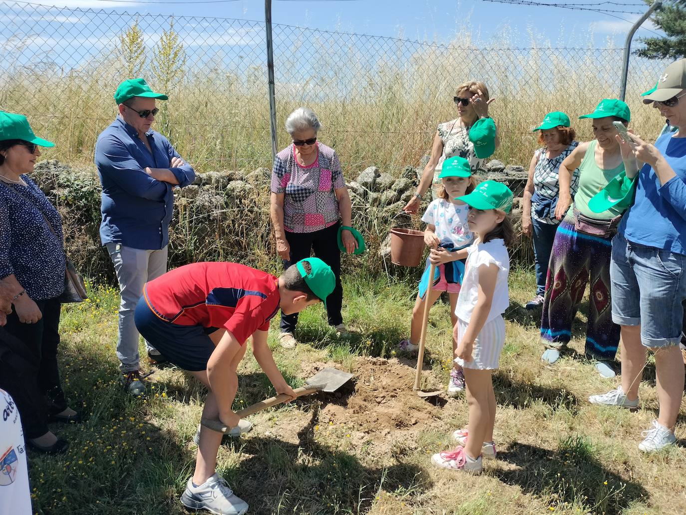 Berrocal de Salvatierra y Pizarral se suman al proyecto «Arboleda»