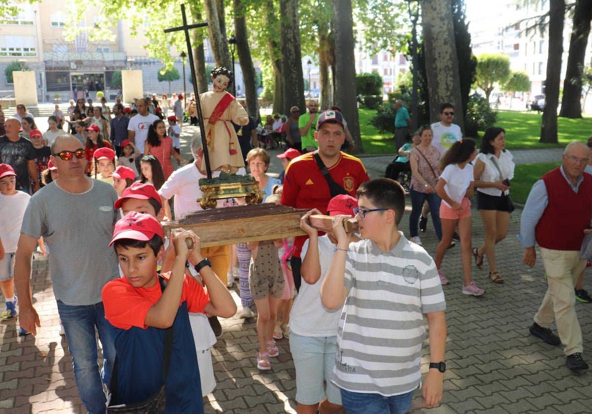 Tradición e innovación en la fiesta de los niños de Béjar