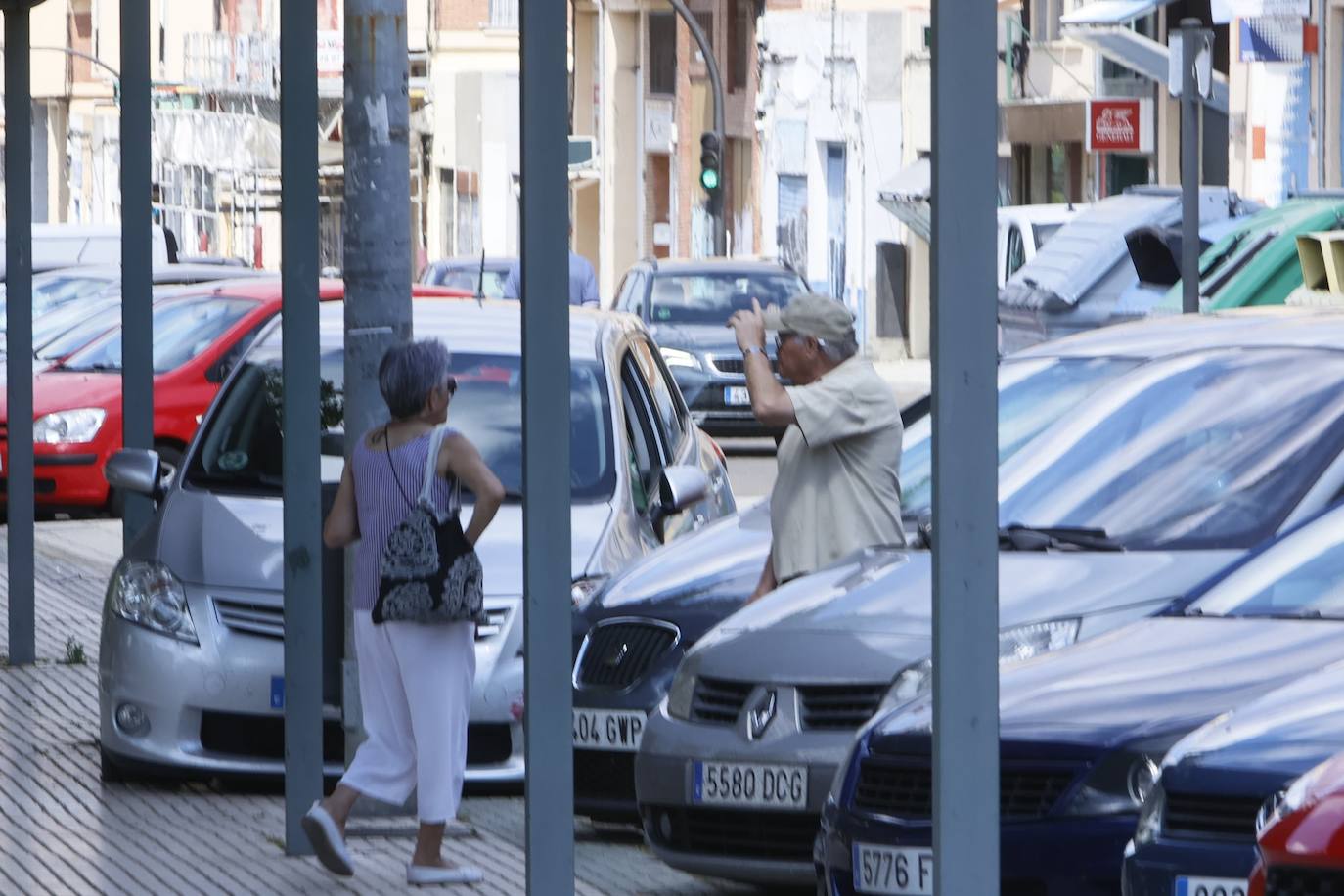 Así ha quedado el coche accidentado en la Avenida de Portugal