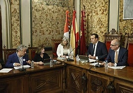 Uno de los momentos vividos en el pleno de la Diputación de Salamanca, celebrado en la mañana de este viernes, 28 de junio.