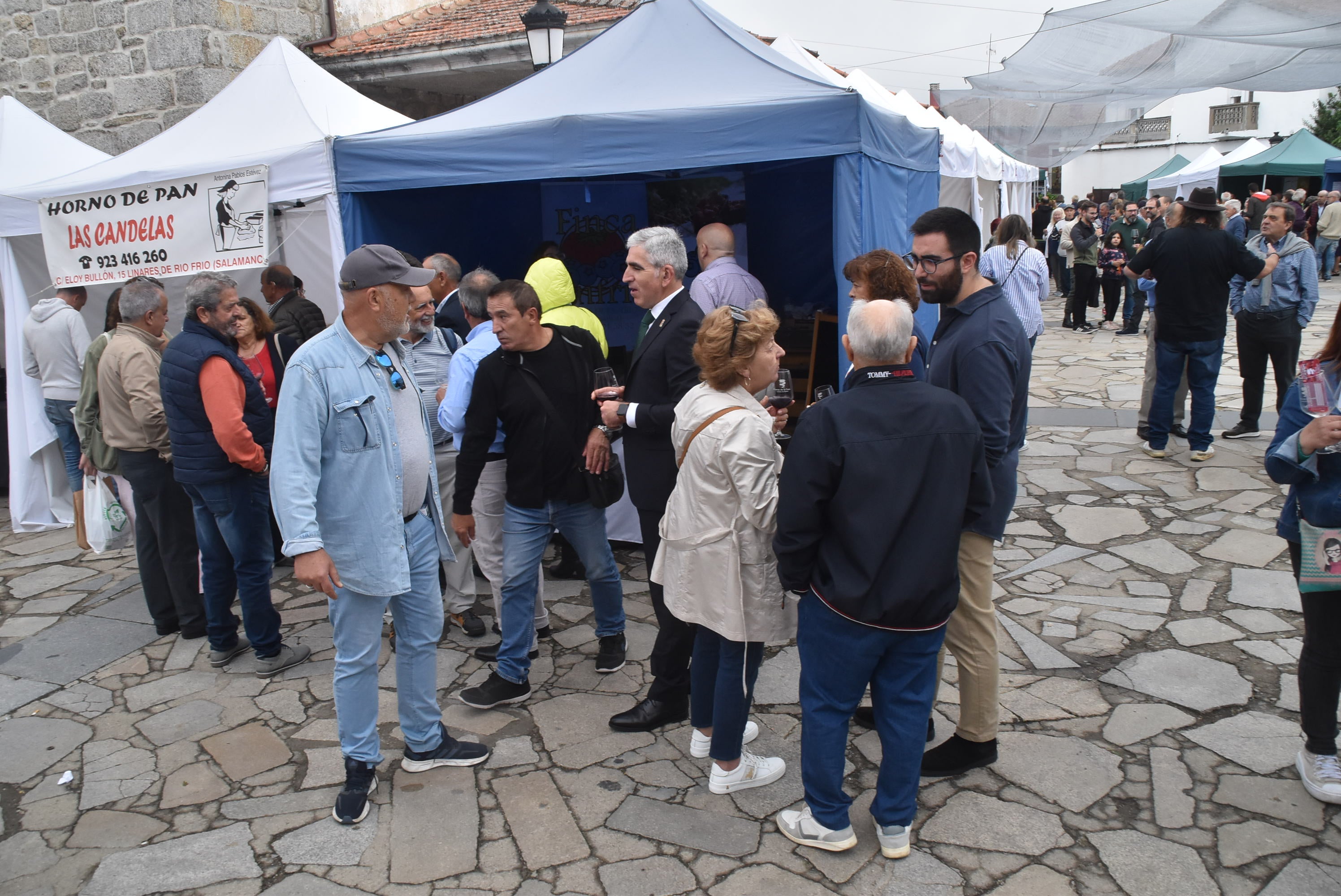 Linares reivindica su fresa autóctona