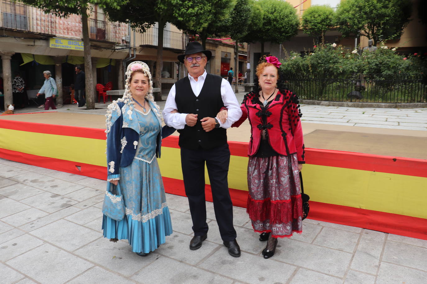 Aires goyescos para dar color a la fiesta en Piedrahita