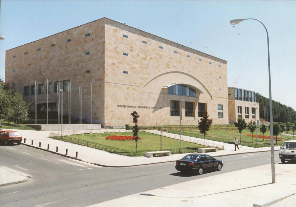 EI Palacio de Congresos, en 1999.