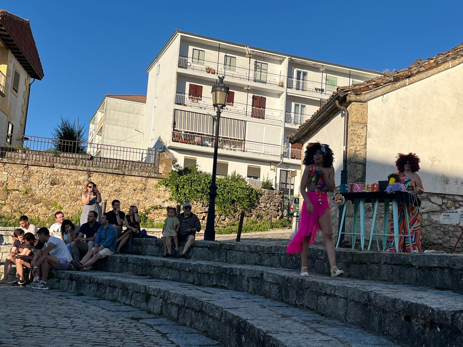 Candelario disfruta del verano a la espera de las fiestas