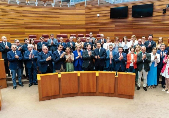 Así queda el nuevo Gobierno de Castilla y León tras la ruptura con Vox