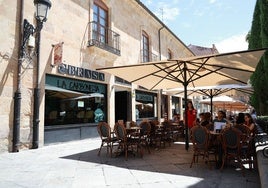 Los hechos sucedieron en un restaurante de la plaza de la Libertad.