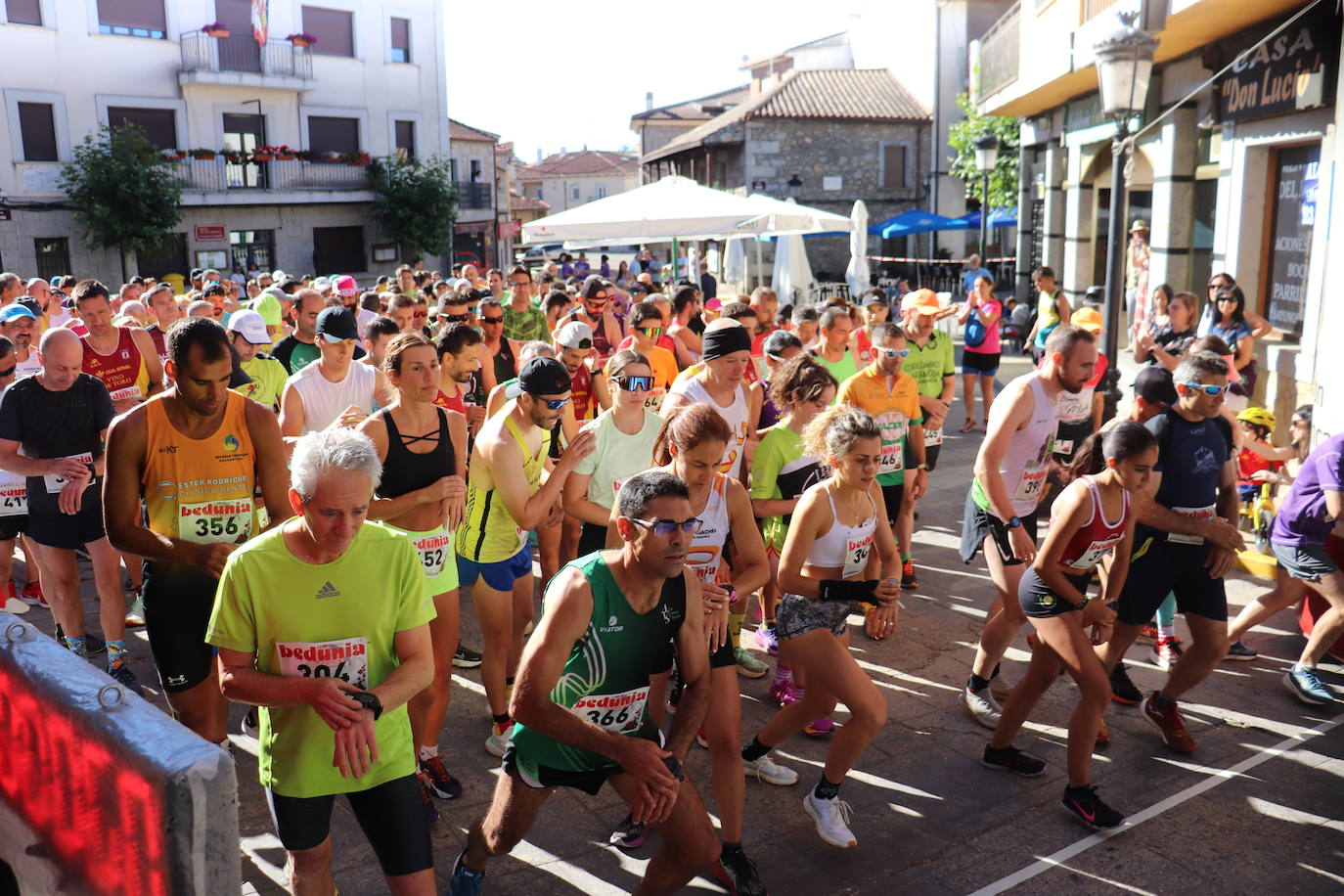 Linares de Riofrío disfruta con el cross de la Honfría