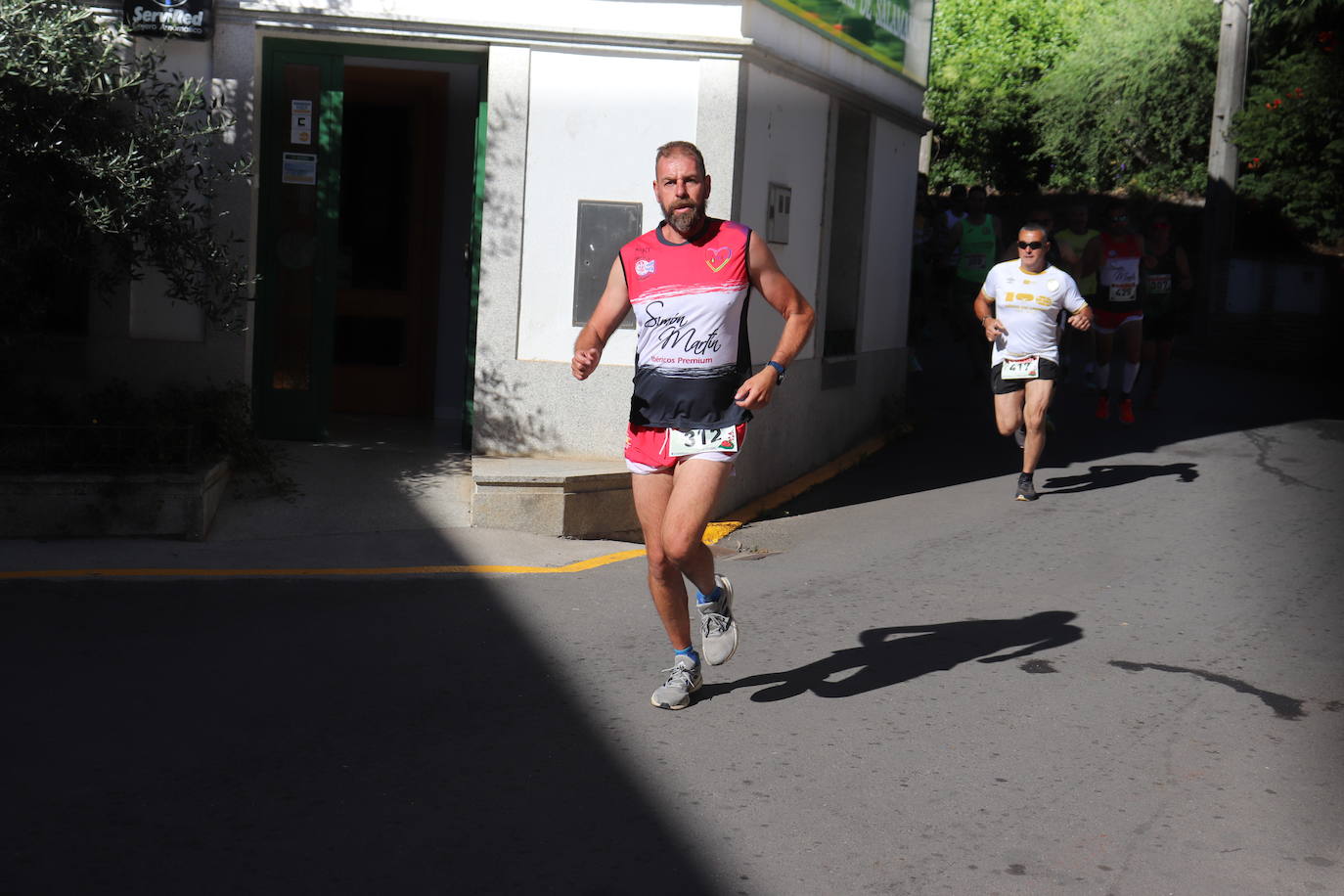 Linares de Riofrío disfruta con el cross de la Honfría