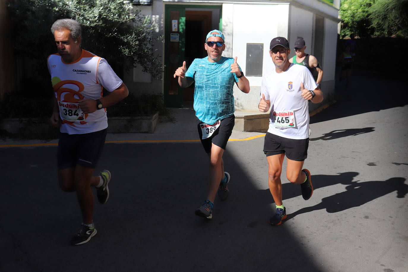 Linares de Riofrío disfruta con el cross de la Honfría