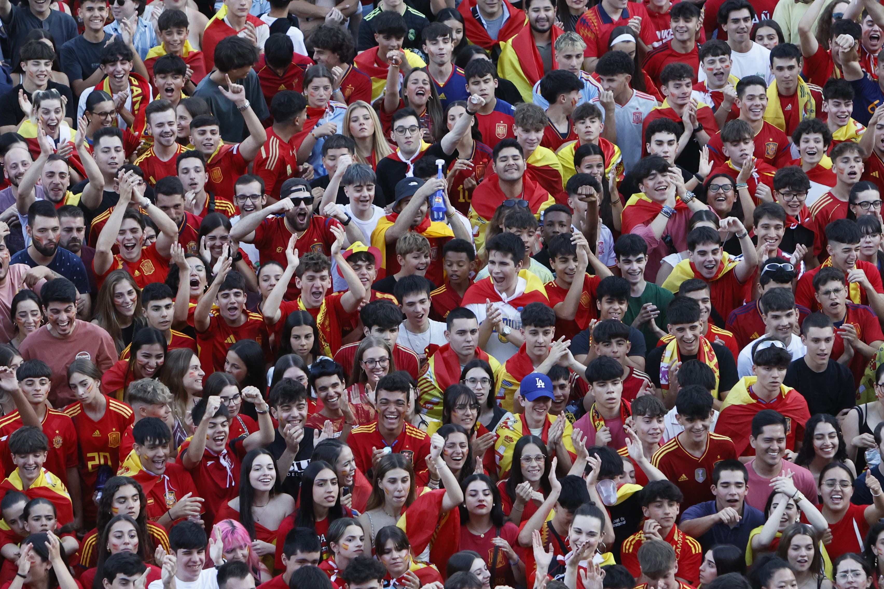 Salamanca sale a la calle para apoyar al combinado nacional