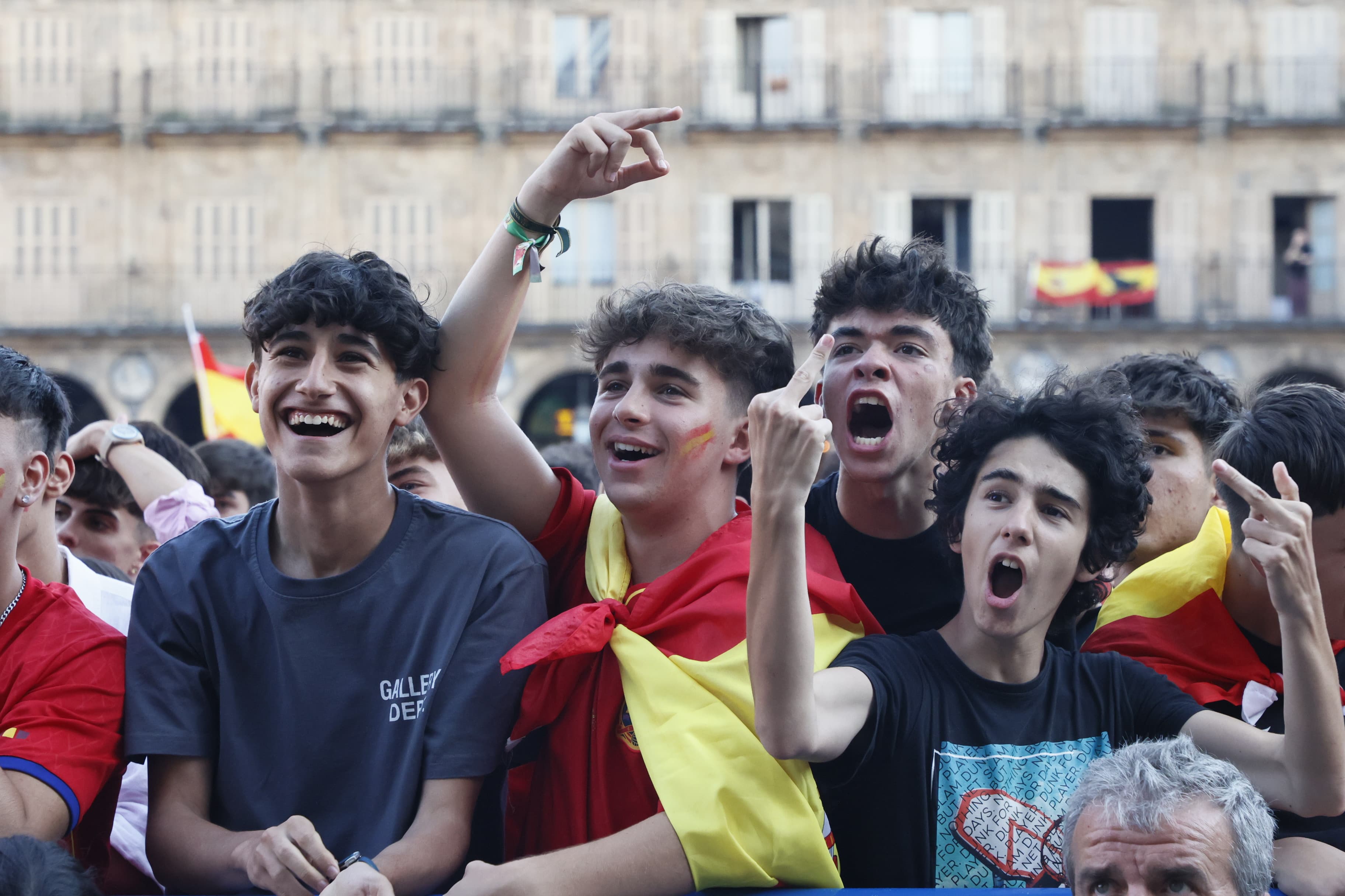 Salamanca sale a la calle para apoyar al combinado nacional