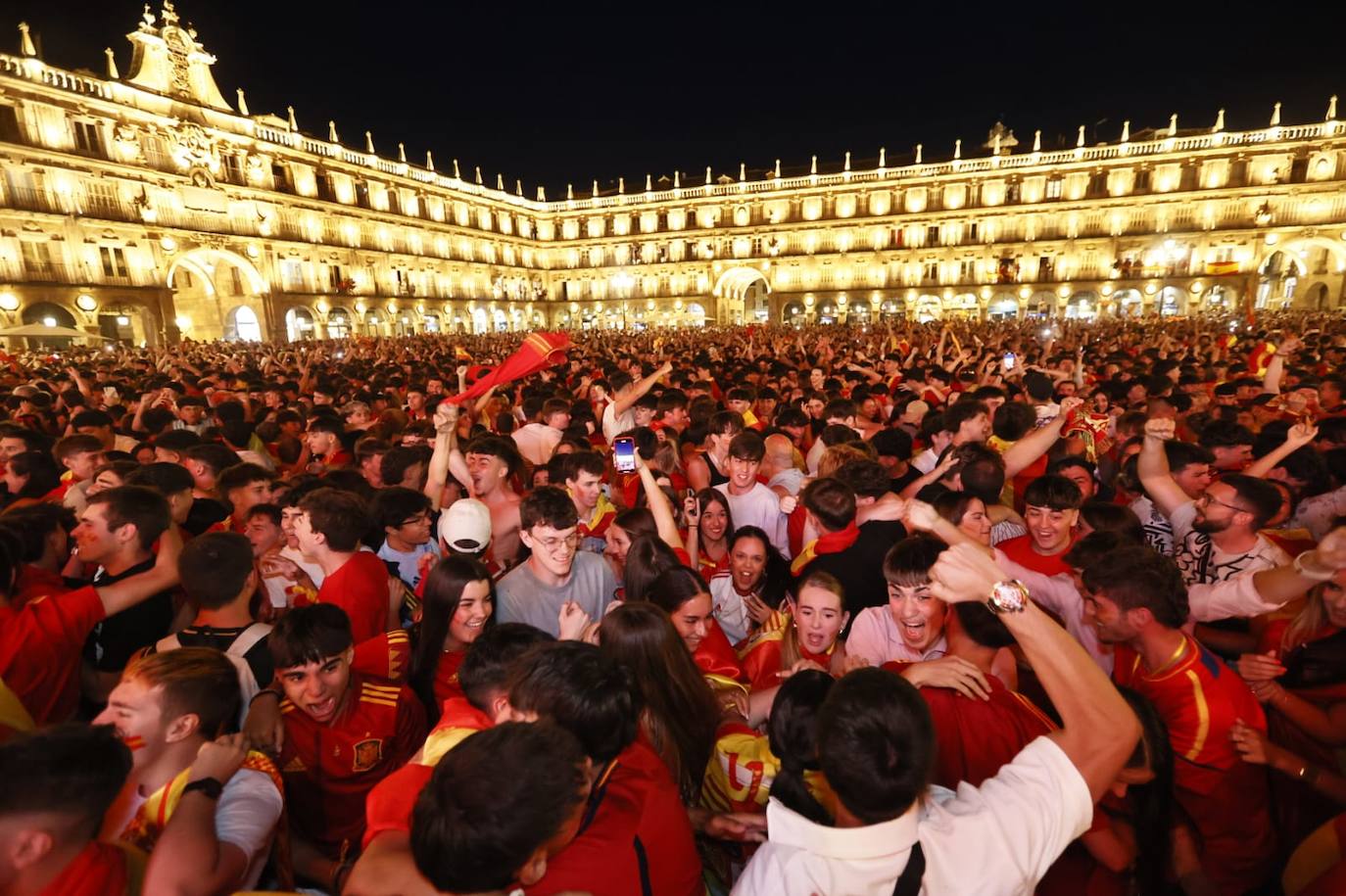 Así se celebró en Salamanca la victoria de España en la Eurocopa